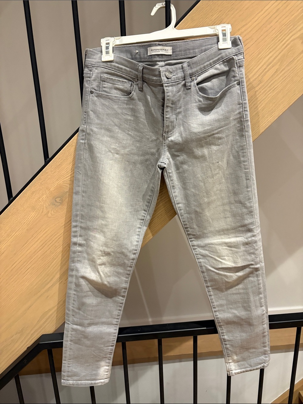 Banana Republic Women's Straight Leg Light Gray Jeans